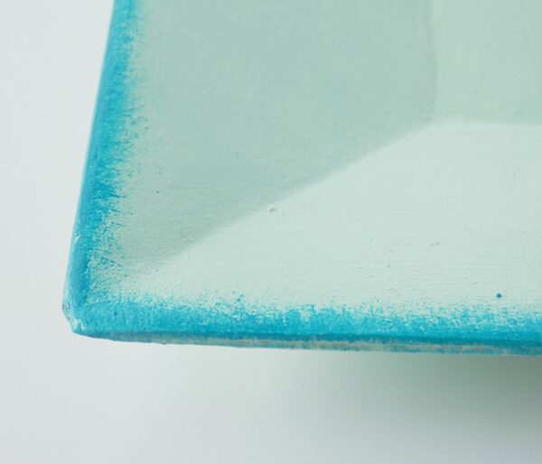 Platos de cerámica azul